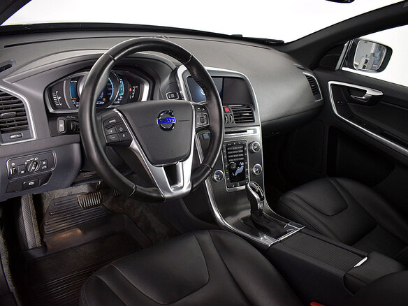 2016 Volvo XC60 I Рестайлинг, чёрный - вид 9