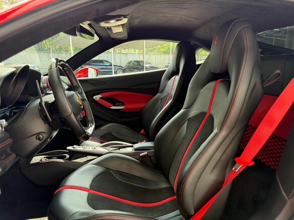 2021 Ferrari F8 Tributo, красный, 25500000 рублей - вид 18