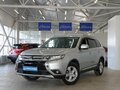 2016 Mitsubishi Outlander III Рестайлинг 2, серебристый - вид 2