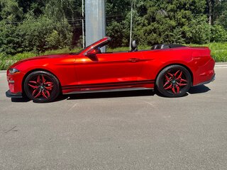 2019 Ford Mustang VI Рестайлинг, красный, 6990000 рублей, вид 5