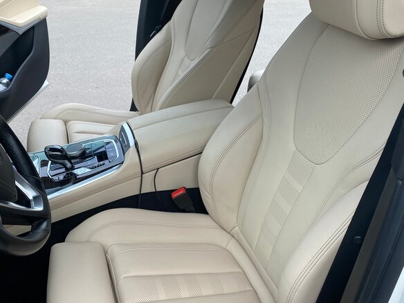 2021 BMW X5 30d IV (G05/G18), белый, 7490000 рублей - вид 19