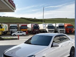 2014 Mercedes-Benz E-Класс 200 IV (W212, S212, C207) Рестайлинг, белый, 1550000 рублей, вид 1