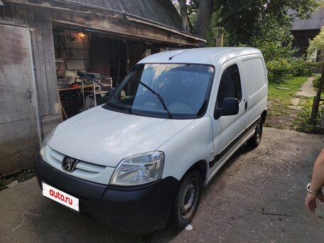 2008 Peugeot Partner, белый, 400000 рублей, вид 1