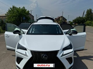 2018 Lexus NX 300 I Рестайлинг, белый, 3850000 рублей, вид 1
