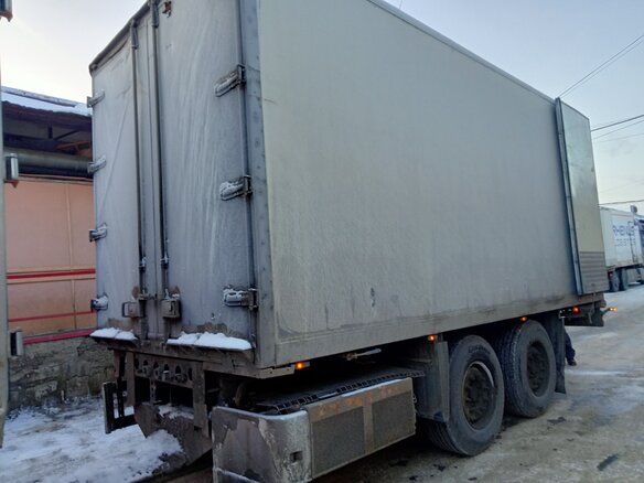 2009 Volvo FM, зелёный, 5100000 рублей - вид 13