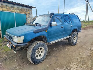 1992 Toyota 4Runner II, зелёный, 600000 рублей, вид 1