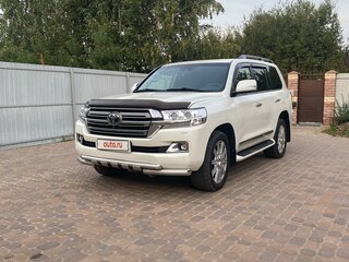 2019 Toyota Land Cruiser 200 Series Рестайлинг 2, белый, 6000000 рублей, вид 1