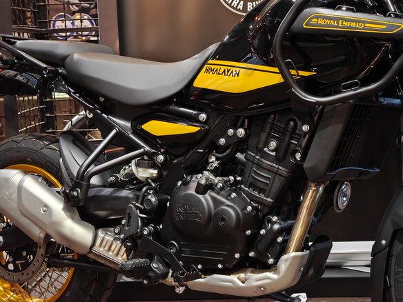 2025 Royal Enfield Himalayan, чёрный, 615000 рублей - вид 8