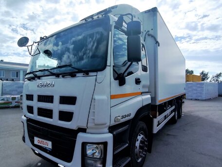 2017 Isuzu Giga (C-series), белый, 6500000 рублей, вид 2