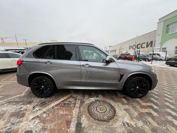 2015 BMW X5 40d III (F15), серый, 3200000 рублей - вид 3