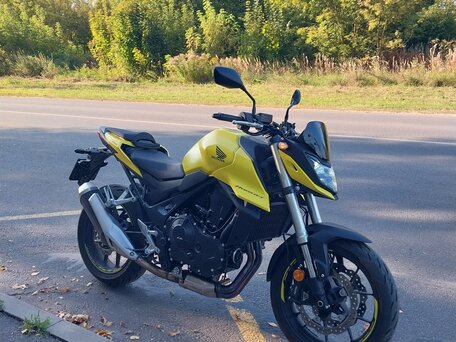 2023 Honda CB 750 Hornet, жёлтый, 1100000 рублей, вид 1