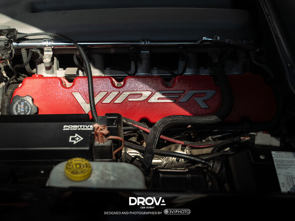 2005 Dodge Viper SRT-10 III, чёрный - вид 17
