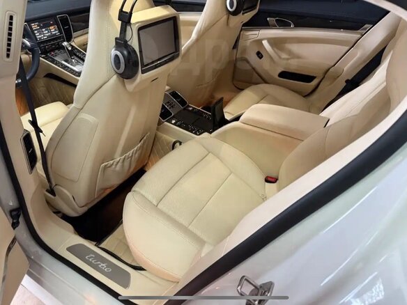 2010 Porsche Panamera Turbo I, белый, 4350000 рублей - вид 9