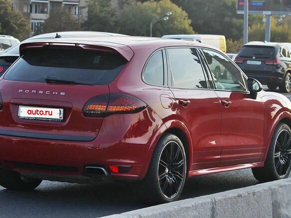 2012 Porsche Cayenne Diesel II (958), красный, 3350000 рублей - вид 12