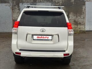 2010 Toyota Land Cruiser Prado 150 Series, белый, 2750000 рублей, вид 4