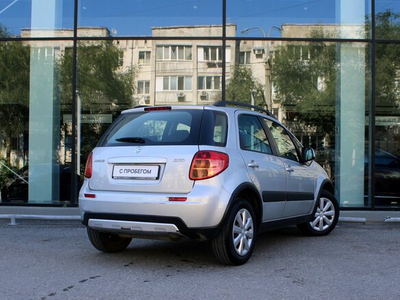 2010 Suzuki SX4 I (Classic) Рестайлинг, серебристый, 635000 рублей - вид 4