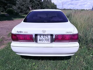2002 Toyota Crown XI (S170), белый, 760000 рублей, вид 4