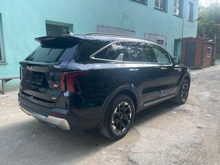 2024 Kia Sorento IV Рестайлинг, чёрный, 5900000 рублей, вид 4