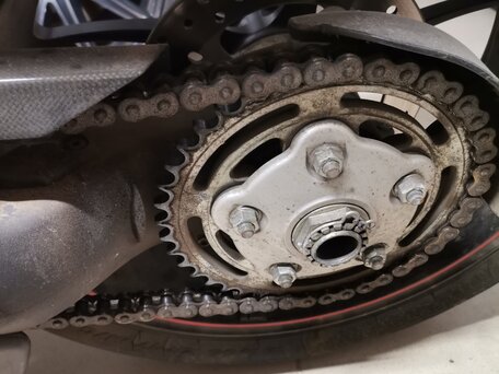 2008 Ducati Hypermotard, красный, 475000 рублей, вид 5