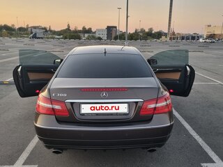 2012 Mercedes-Benz E-Класс 300 IV (W212, S212, C207), коричневый, 2800000 рублей, вид 3