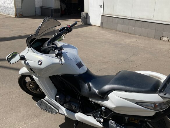 2009 Honda DN-01, белый - вид 2