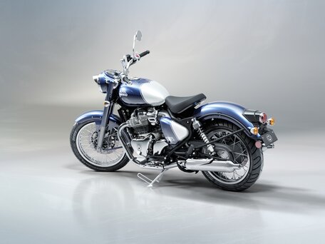 2025 Royal Enfield Classic 650, синий, 712000 рублей, вид 3