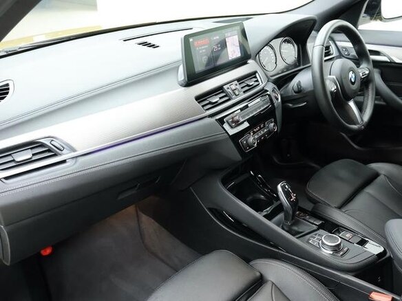 2021 BMW X2 sDrive18i I (F39), золотистый, 1850007 рублей - вид 9