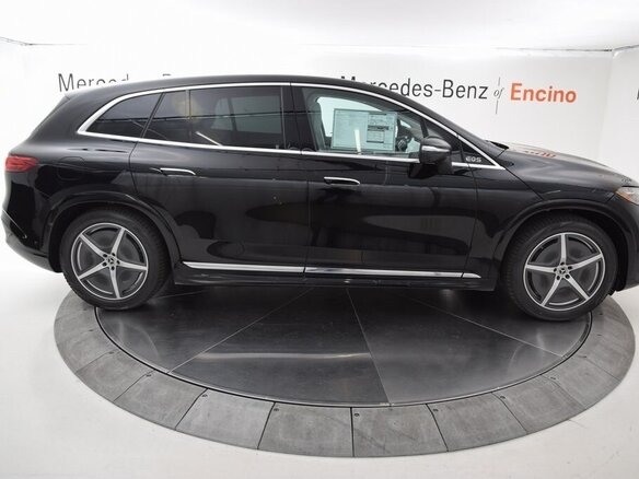 2023 Mercedes-Benz EQS SUV 580, чёрный, 11000000 рублей - вид 20