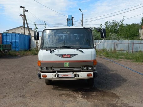 1991 Hino Series 500 (Ranger), белый, 2100000 рублей, вид 2