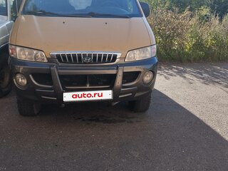 2002 Hyundai H-1 I, бежевый, 1350000 рублей, вид 2