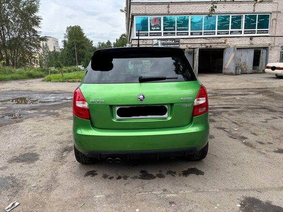 2013 Skoda Fabia RS II, зелёный, 1150000 рублей - вид 6
