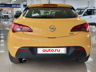 2012 Opel Astra GTC J Рестайлинг, жёлтый, 760000 рублей, вид 3