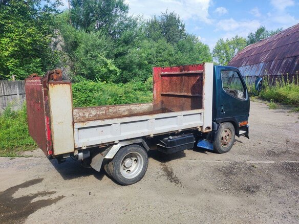 2000 Fuso (Mitsubishi) Canter, зелёный, 1350000 рублей - вид 6