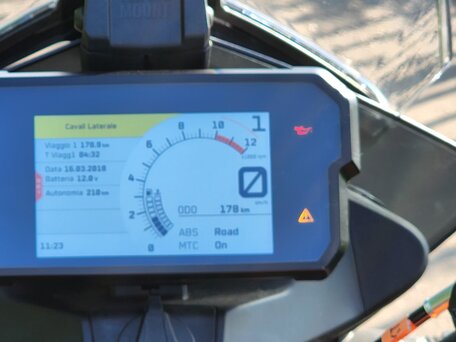 2021 KTM 390 Adventure, чёрный, 750000 рублей, вид 2