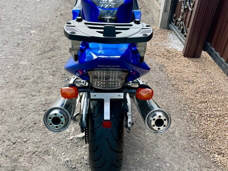 2000 Honda CBR 1100 XX, синий, 650000 рублей, вид 3