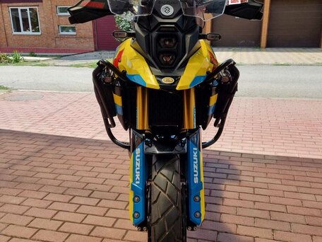 2023 Suzuki V-Strom 800DE, чёрный, 1250000 рублей, вид 1