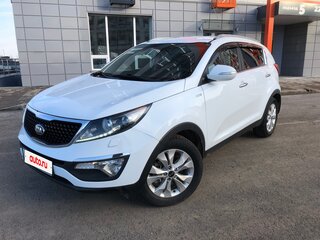 2014 Kia Sportage III Рестайлинг, белый, 1380000 рублей, вид 1