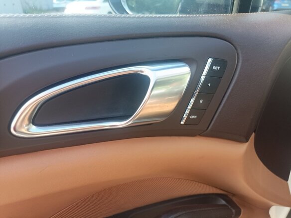 2010 Porsche Cayenne S II (958), серый, 2000000 рублей - вид 11