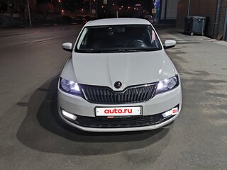 2019 Skoda Rapid I Рестайлинг, белый, 925000 рублей, вид 2