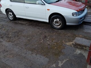 1999 Subaru Impreza I, белый, 300000 рублей, вид 2