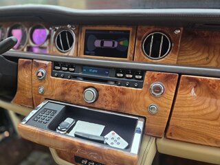 2007 Rolls-Royce Phantom VII, пурпурный, 40000000 рублей, вид 2