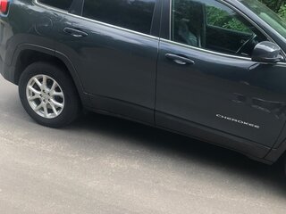 2017 Jeep Cherokee V (KL), серый, 1900000 рублей, вид 5