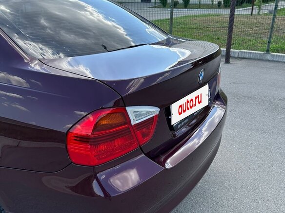 2008 BMW 3 серии 318i V (E90/E91/E92/E93) Рестайлинг, пурпурный, 1300000 рублей - вид 11