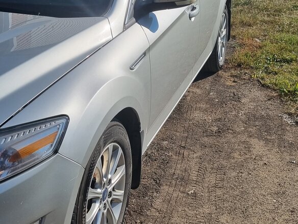 2011 Ford Mondeo IV Рестайлинг, серебристый, 900000 рублей - вид 3