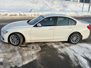 2015 BMW 3 серии 318i VI (F3x) Рестайлинг, белый, 2380000 рублей, вид 4