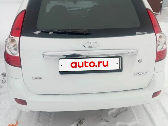 2012 Lada (ВАЗ) Priora I, белый, 400000 рублей - вид 2