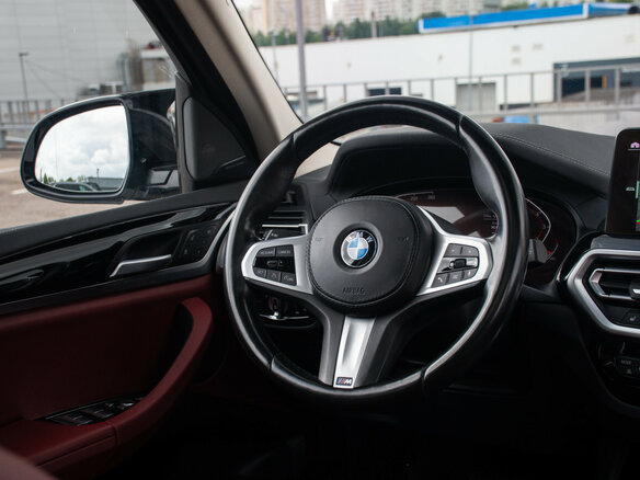 2021 BMW X3 20i xDrive III (G01) Рестайлинг, белый - вид 17