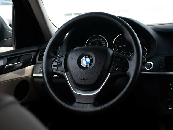 2010 BMW X3 35i xDrive II (F25), белый - вид 14