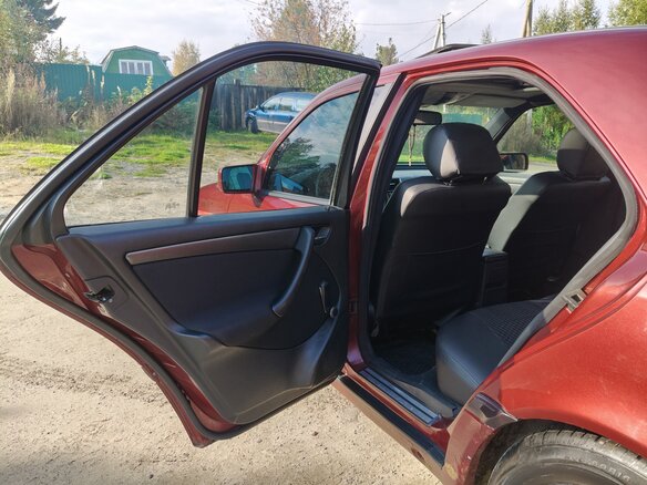 2000 Mercedes-Benz C-Класс 180 I (W202) Рестайлинг, чёрный, 300000 рублей - вид 22