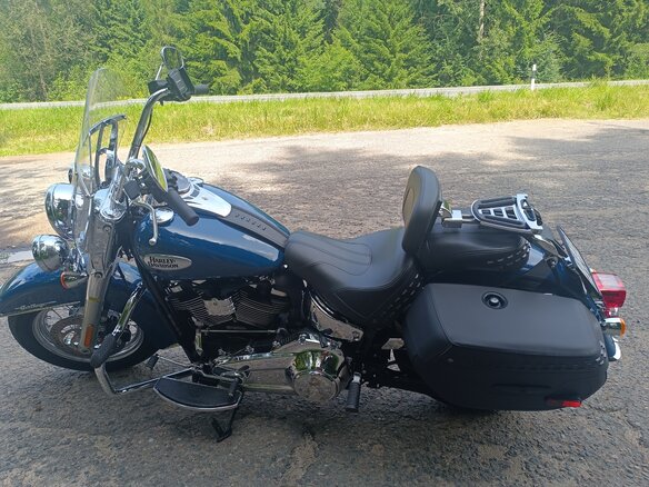 2021 Harley-Davidson Softail Standard, синий, 1570739 рублей - вид 5